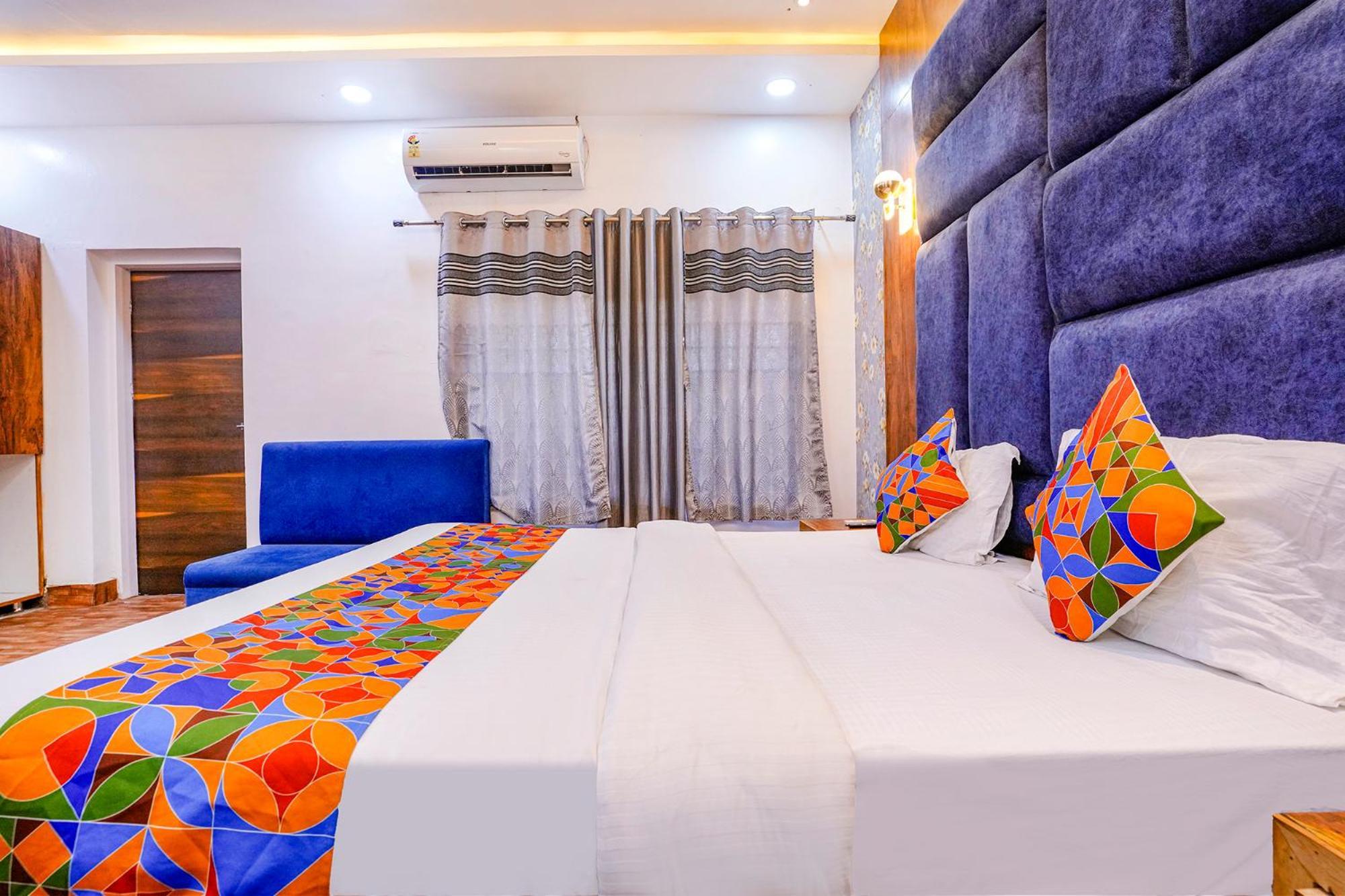 Fabhotel Lime Ras Palace Aurangabad  Bagian luar foto