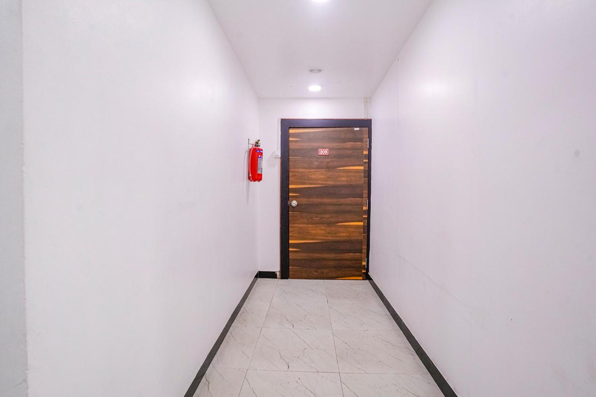 Fabhotel Lime Ras Palace Aurangabad  Bagian luar foto